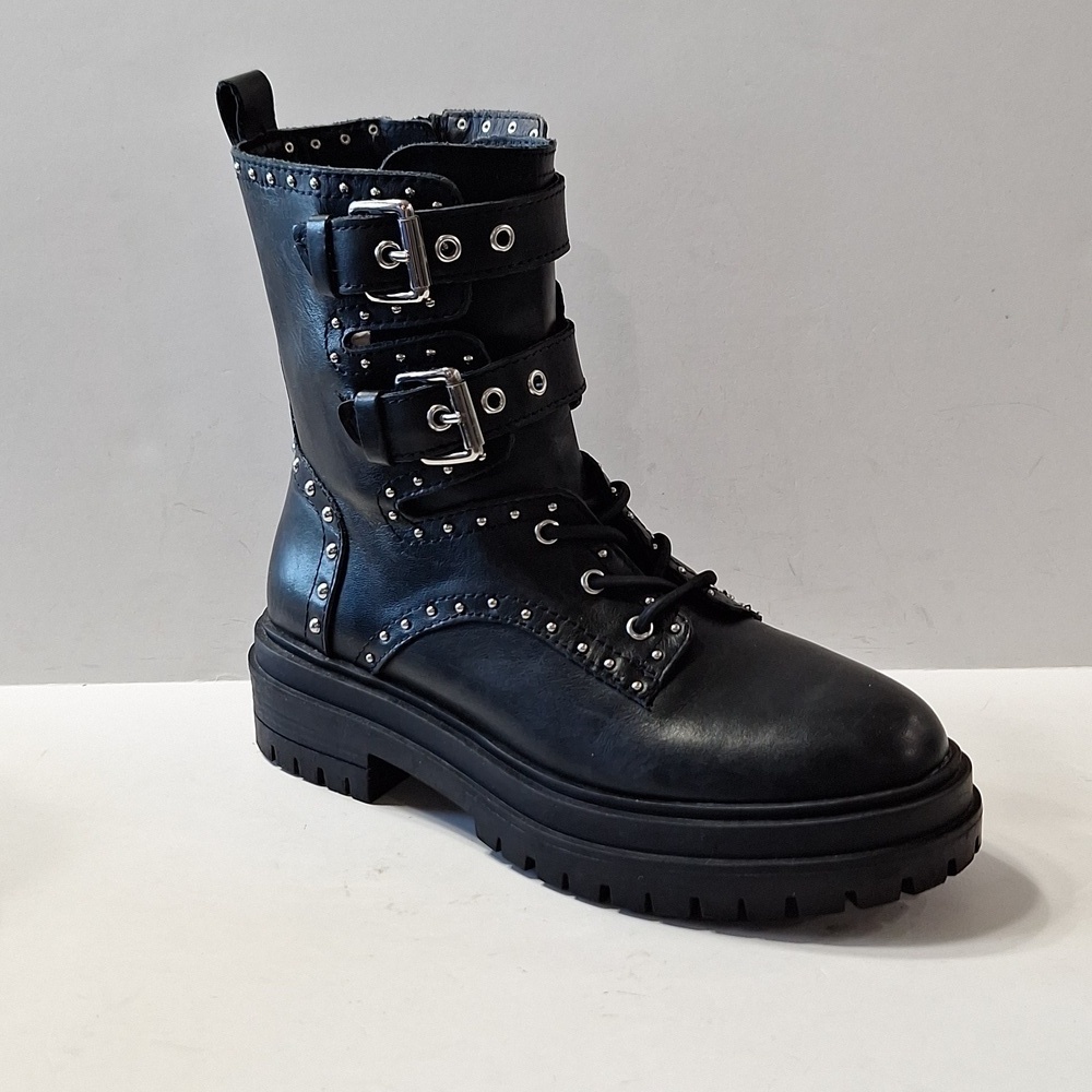 Chelsea & Violet Black Leather Whimsigoth Witchcore Grunge Zip Combat Boots 5.5